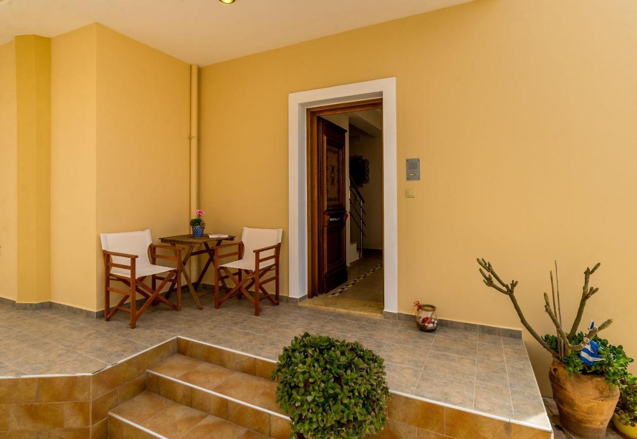 Amphitrite Beach House Chania  ภายนอก รูปภาพ