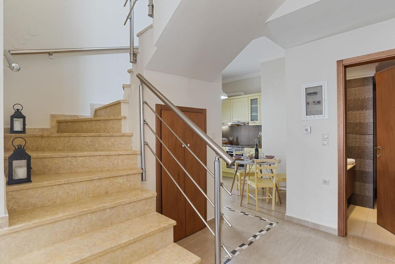 Amphitrite Beach House Chania  ภายนอก รูปภาพ